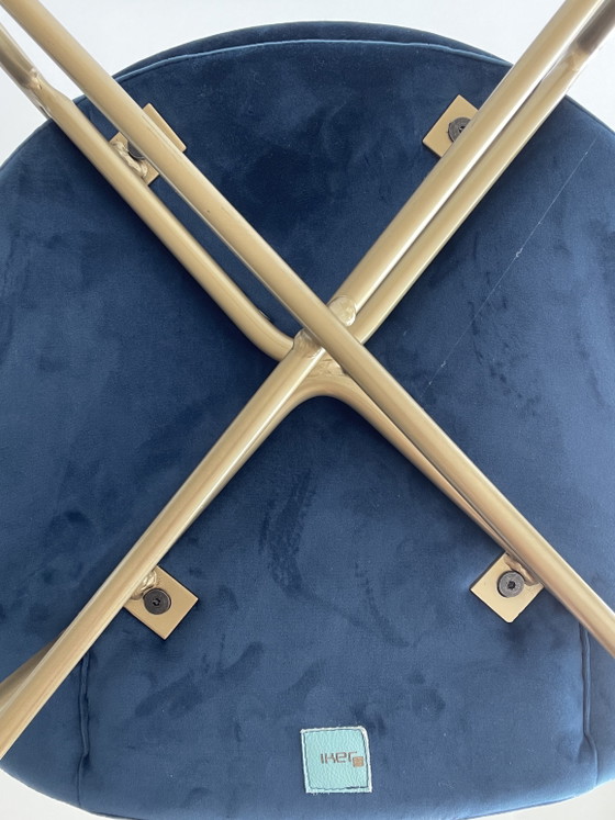 Image 1 of 2x IKER CHERI Samtstühle, marineblau mit Messingbeinen