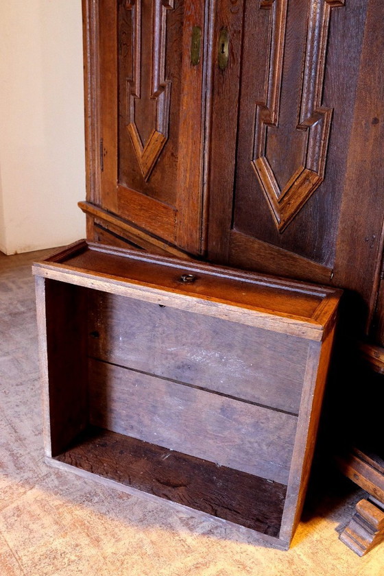 Image 1 of Armario alemán finales del siglo XVIII/principios del XIX roble