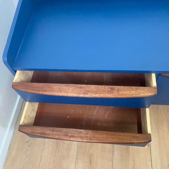 Image 1 of Laag dressoir/tv-meubel in middernachtblauw en hout, 1960