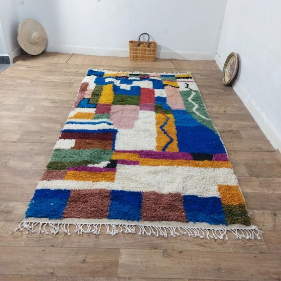 Image 1 of Azilal-Wollteppich, farbenfroh – handgewebte Naturwolle (256×146 cm)