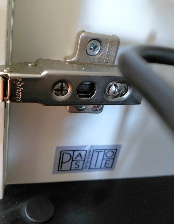 Image 1 of Pastoe Sideboard in Schwarz und Weiß