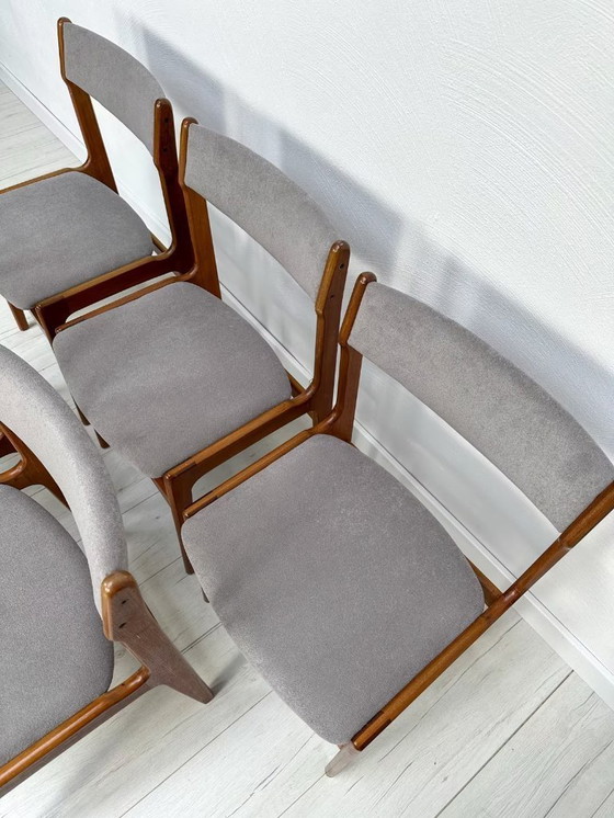 Image 1 of Set van 6 vintage Deense teakhouten eetkamerstoelen van Erik Buch jaren 60