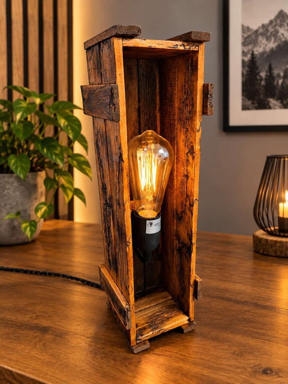 Wandlampe *UNIKAT* – Wandleuchten, Holz (photo 5 of 5)