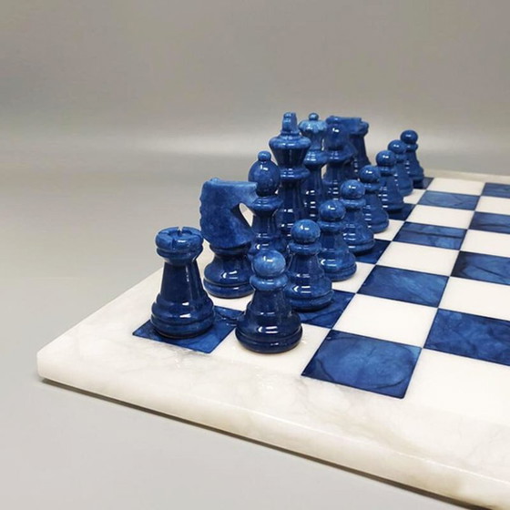 Image 1 of Jeu d'échecs Volterra en albâtre, vintage italien des années 1970 - Bleu cobalt et blanc