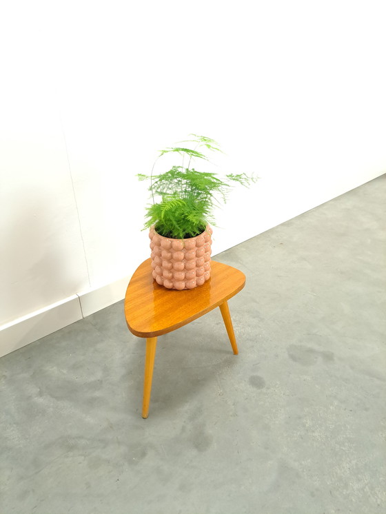 Image 1 of Tavolino da giardino impiallacciato n. 18, tavolino laterale