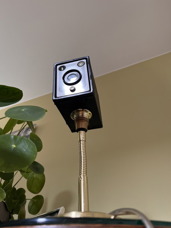 Image 1 of Unique vintage box camera lamp on a ‘golden’ lamp base
