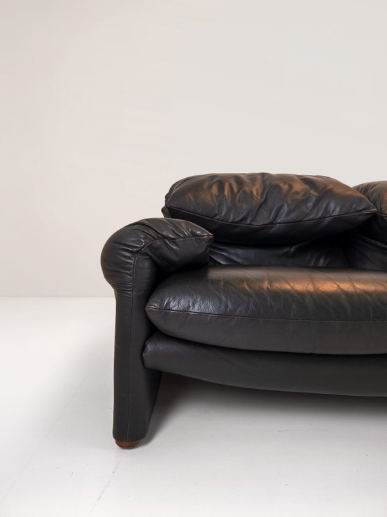 Image 1 of Vintage maralunga sofa