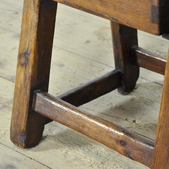 Image 1 of Small oak Spanish table, circa 1840