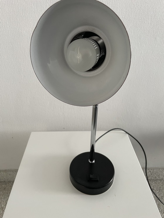 Image 1 of Bruine bureaulamp van Massive