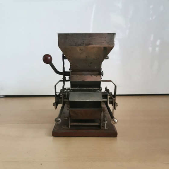 Image 1 of CIGARETTE ROLLING MACHINE AND INSTRUCTIONS FOR USE