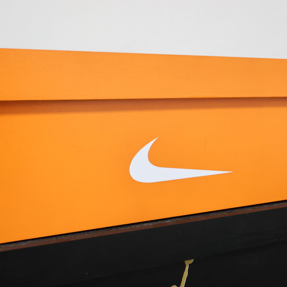 Image 1 of Scarpiera Sneakers A Forma Di Scatole Design Anni 2000