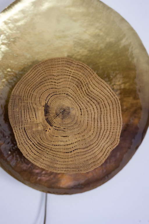 Coppia di lampade da parete modello "Martincourt". Opera contemporanea.