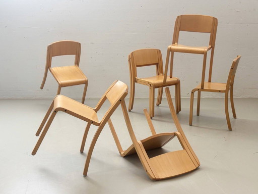 6 sedie impilabili vintage in legno di faggio, anni '90