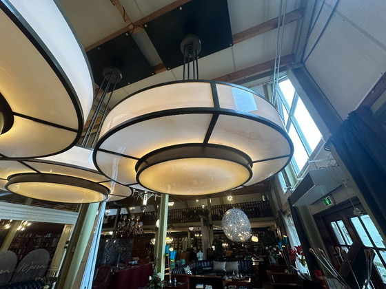 Image 1 of Lampes Art déco de Sir Edwin Lutyens. Midland Bank