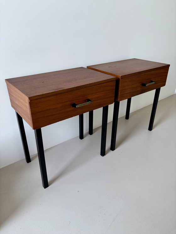 Image 1 of Set di due comodini vintage in teak