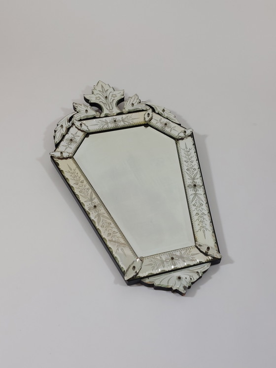 Image 1 of Antique handmade Venetian wall mirror, Murano glass, cut and engraved