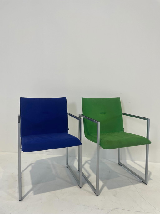 2x Arco Frame XL stoelen