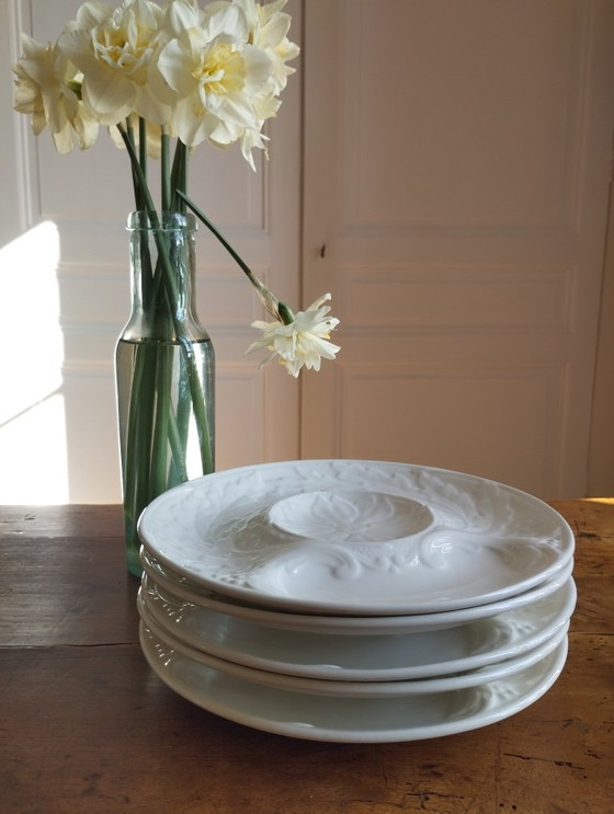 Image 1 of 5 weiße Steingutteller mit Artischockenmotiv von Gien