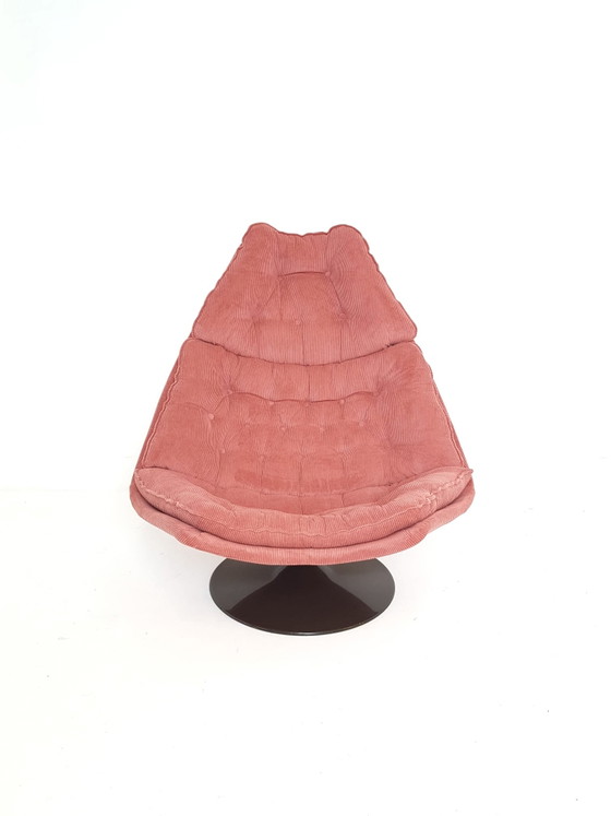 Poltrona vintage Artifort F588 appena rivestita velluto a coste rosa – Sedie girevoli, Metal, Textile (photo 4 of 13)
