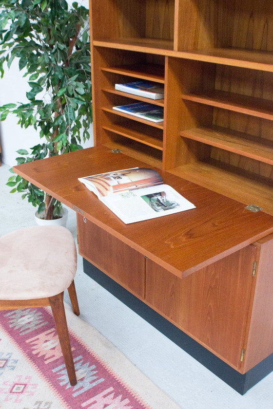 Image 1 of Credenza vintage Poul Hundevad in teak per segreteria