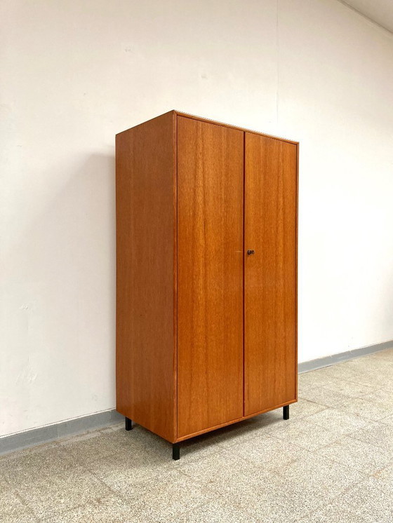 Image 1 of 2 armadi/armadietti portaoggetti vintage Kemkes in teak