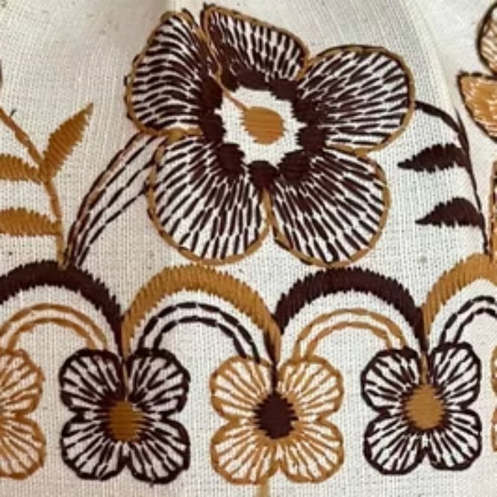 Image 1 of Retro table lamp with flower shade