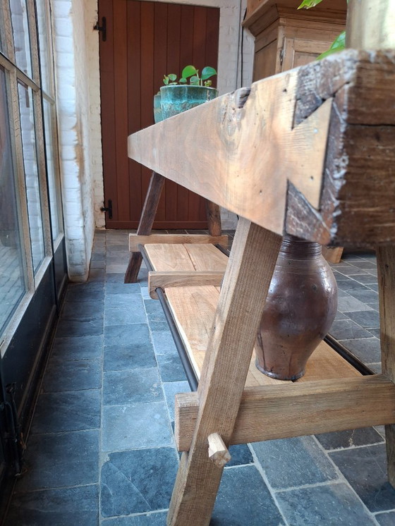 Image 1 of Mueble único, robusto y con carácter.