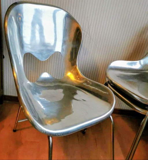 3 sillas de diseño Umbra de Karim Rashid, sillas de acero inoxidable y metal, sillas de comedor