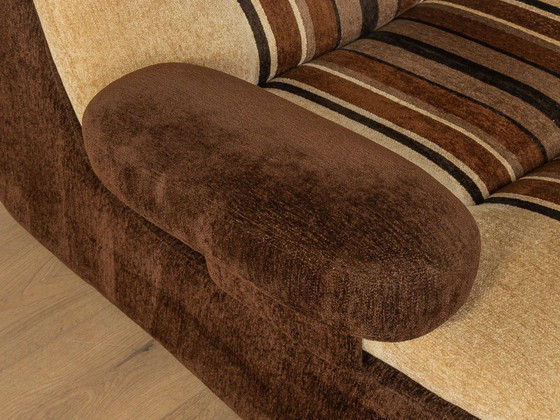 Image 1 of Space Age Sessel aus den 1970er Jahren, Veloursstoff, braun/beige