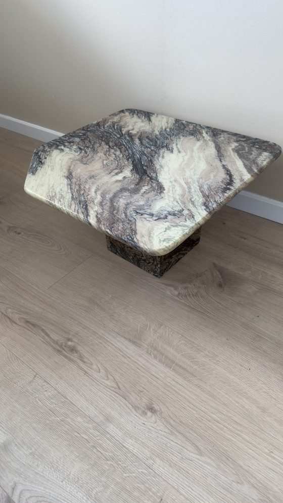 Image 1 of Set di tavolini da caffè in marmo