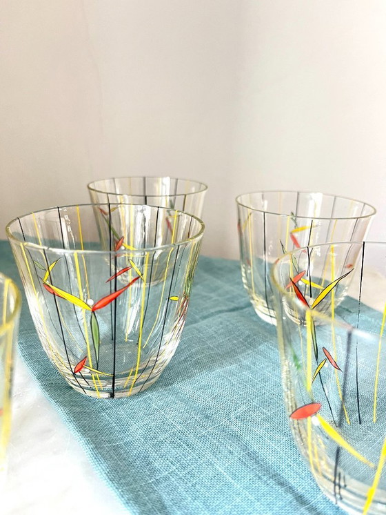 Image 1 of Set vintage di 6 bicchieri dipinti a mano di metà secolo - Articoli da bar anni '50 con design giallo e nero