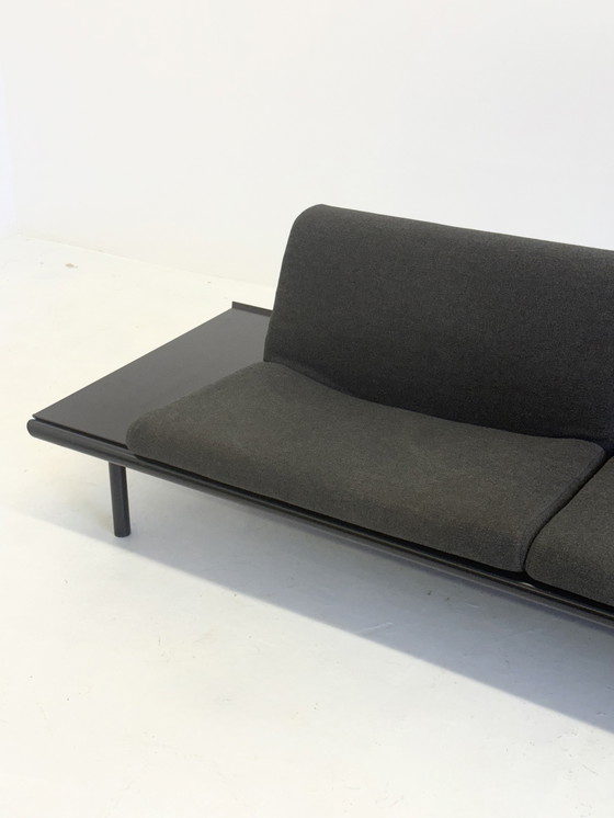 Image 1 of Harvink The Mission Sofa mit schwarzem Rahmen und dunkelgrauem Stoff