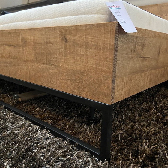 Image 1 of Letto matrimoniale Melvin