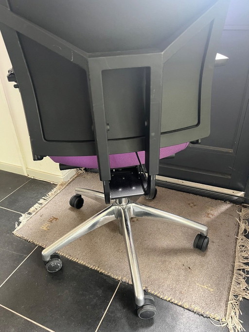 Ergonomische bureaustoel König en Neurath JET II?