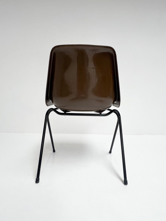 Image 1 of Satz von 6 Polyprop-Stühlen von Robin Day, 1960er Jahre