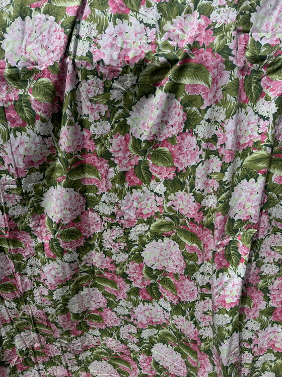 Image 1 of Vintage hydrangea curtain