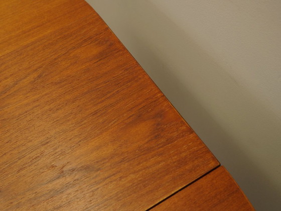 Image 1 of Mesa redonda de teca, diseño danés, años 70, producción: Dinamarca