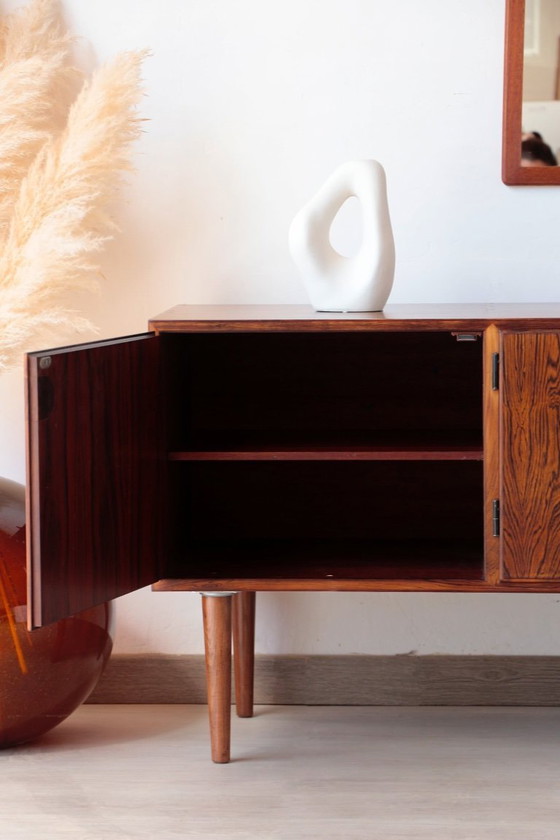 Image 1 of Enfilade vintage en palissandre – Design danois – Pièce unique