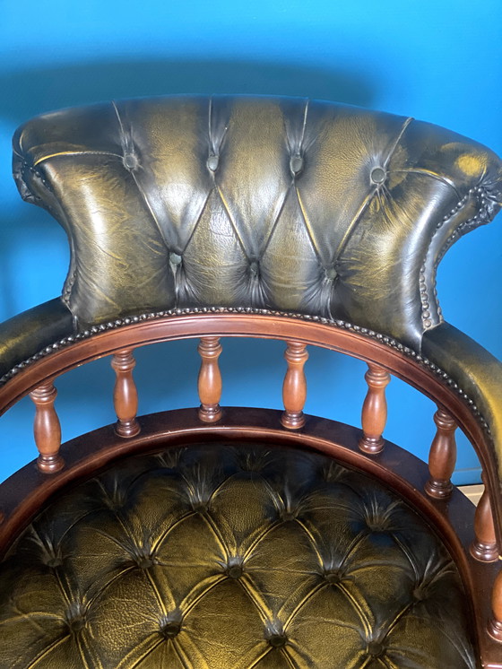 Image 1 of Silla de oficina clásica de cuero
