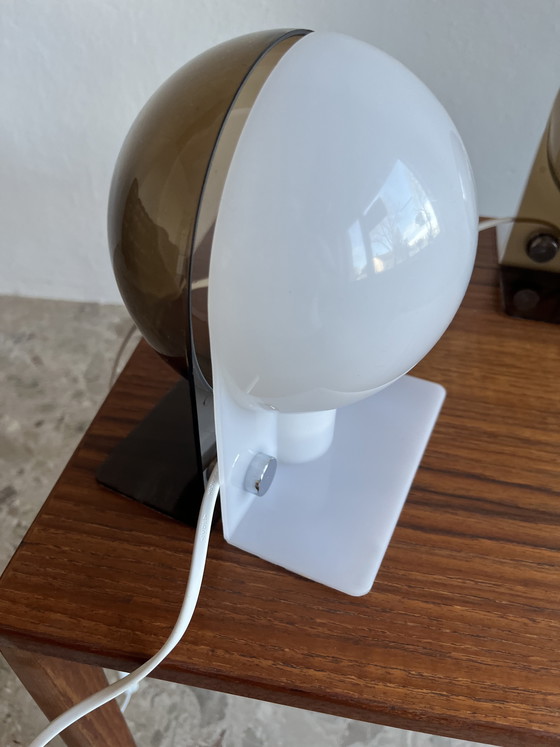 Image 1 of 2 lámparas de mesa originales “Harvey Guzzini Sirio 1970”