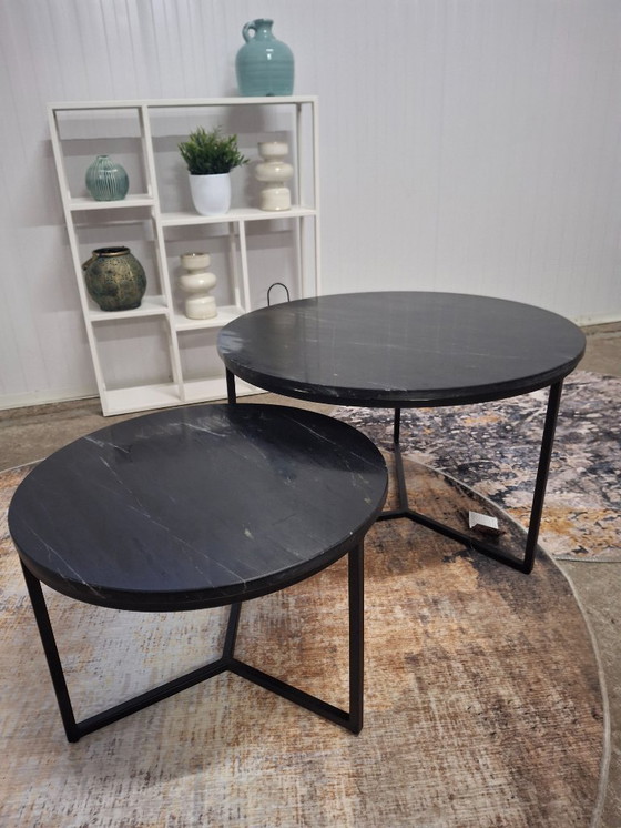 Image 1 of Ensemble de table basse chic avec plateau en marbre véritable et piètement en métal