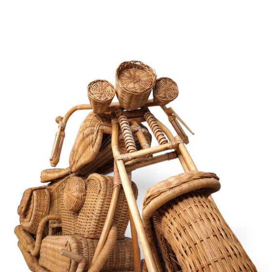 Escultura de motocicleta Harley-Davidson atribuida a Tom Dixon para Habitat en ratán, 1990 (photo 9 of 19)