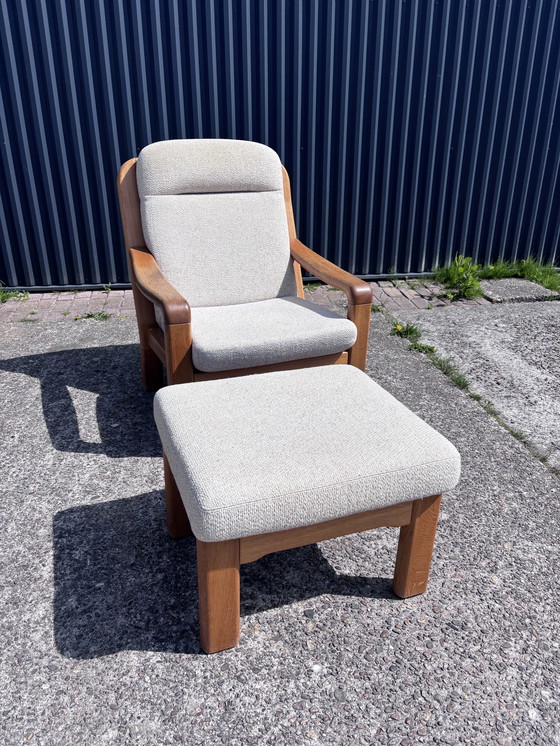 Image 1 of Vintage eiken dyrlund design easy chair met poef