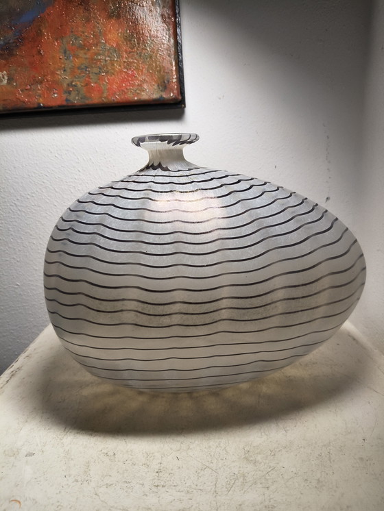 Image 1 of Vintage Kosta Boda 'Aphrodite' Asymmetrical Vase with White Mother of Pearl, designed by Bertil Vallien
Flawless (model 48534)