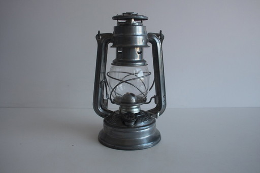 Vintage Kerosene Lamp, Meva, model 864, circa 1960