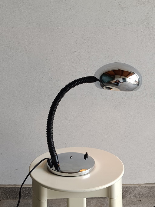 Lampe de bureau chromée style Space Age des années 1970 avec bras flexible