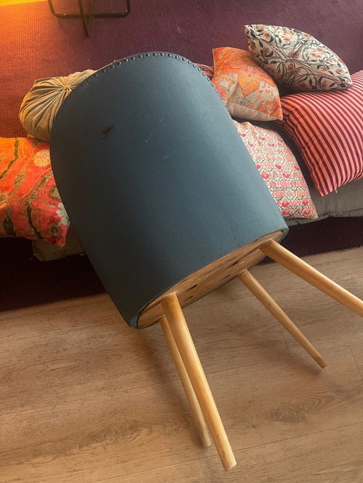 2 Authentic Thonet bistro chairs – timeless design