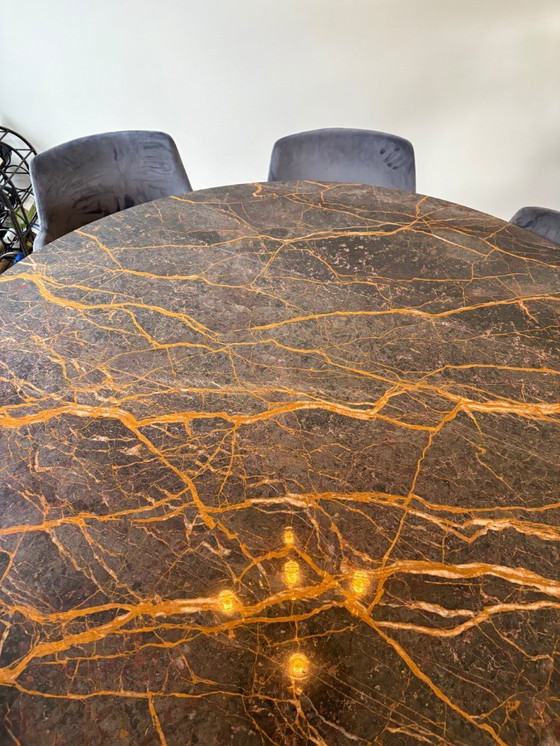 Image 1 of Table de salle à manger ronde en marbre de 150 cm