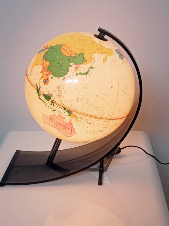 Beleuchteter Globus aus Plexiglas von Nova Rico Florenz 1969 – Tischlampen (photo 14 of 14)