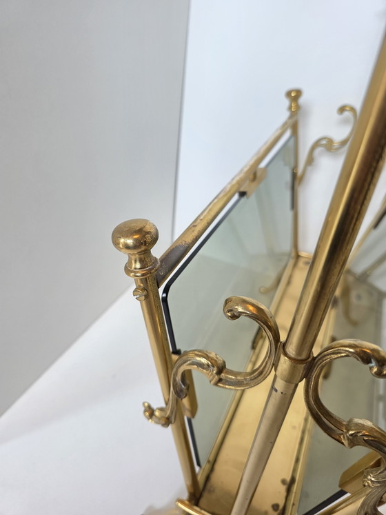 Porte-revues vintage en laiton et verre fumé, style milieu du siècle – Brass, Glass (photo 5 of 15)